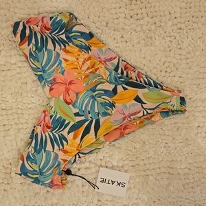 Skatie Melly ALOHA Large